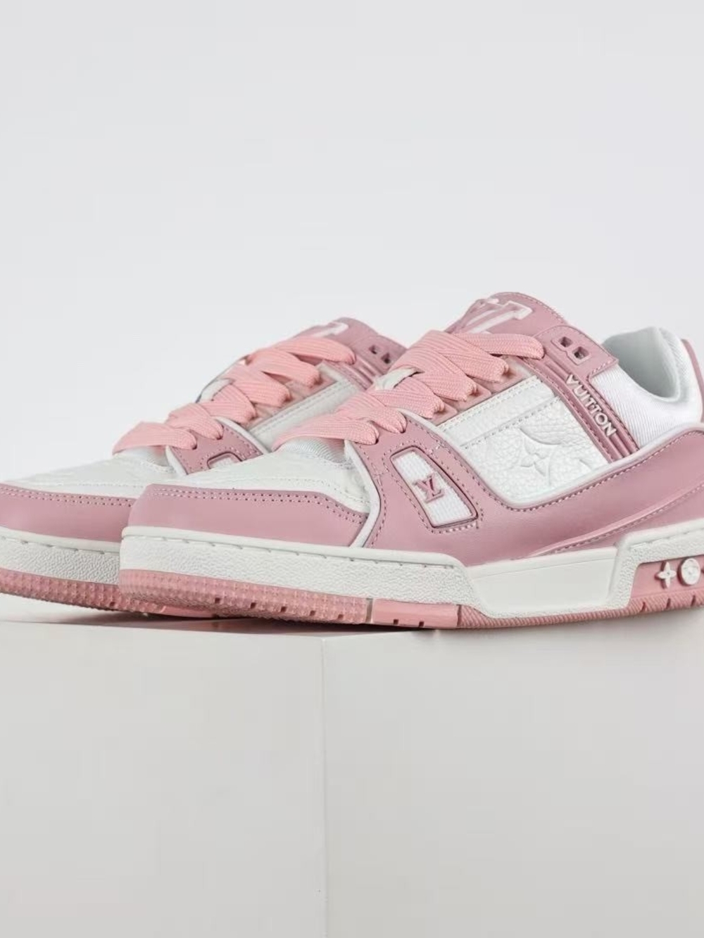 Louis Vuitton Trainers Pink and White Women's Low-Top Sneakers